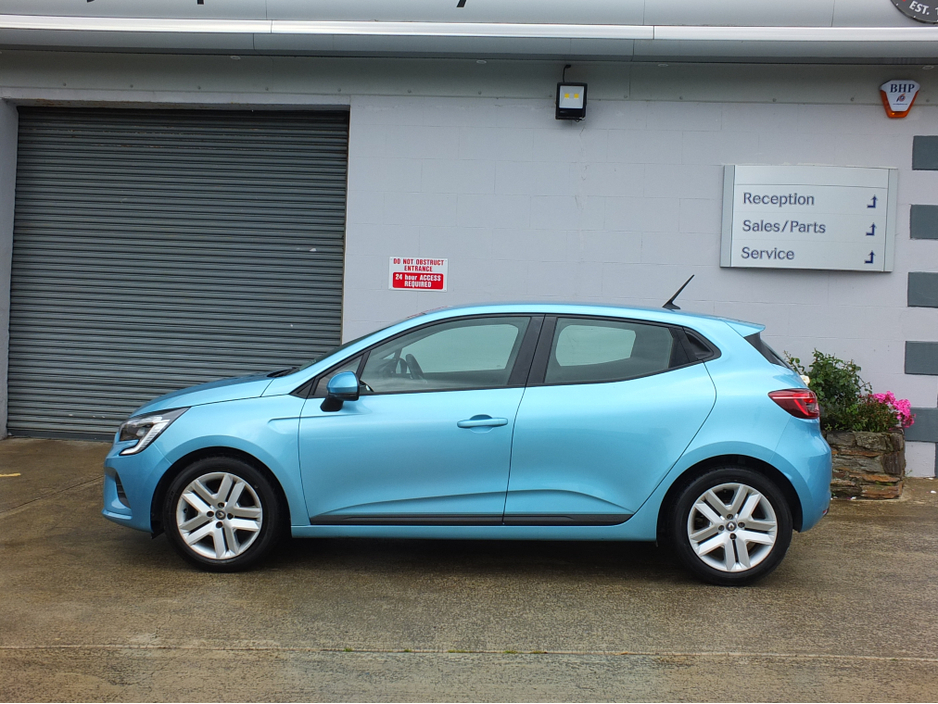 2022 Renault Clio DYNAMIQUE TCE 90 MY21.5 5 5DR €15,750