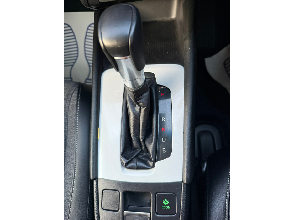 2020 Honda Fit  €14,990