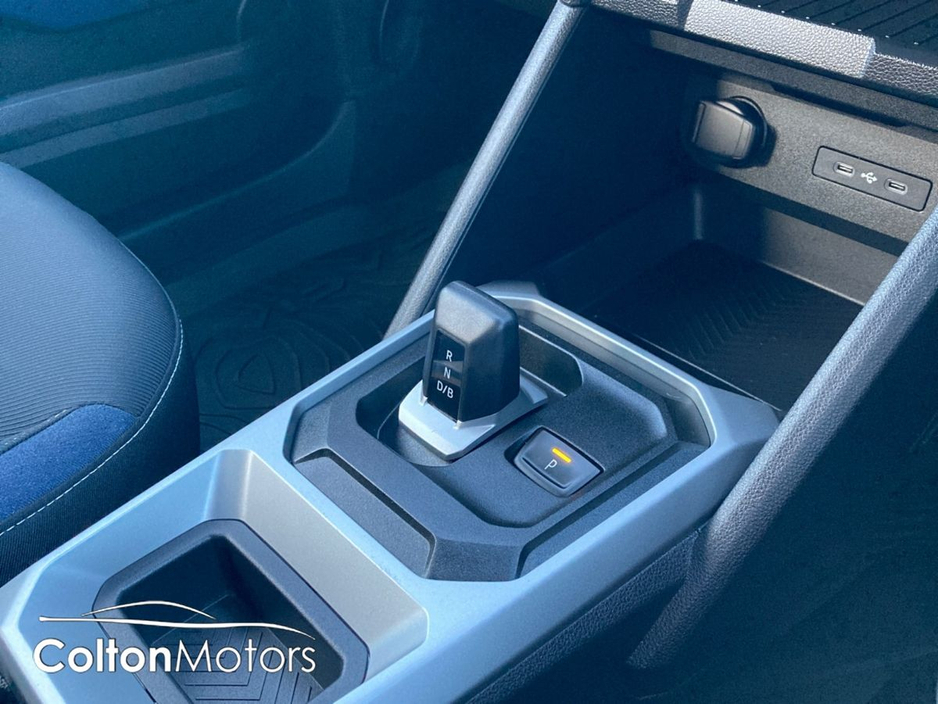 2025 Dacia Duster Expression 1.6 HEV €30,950