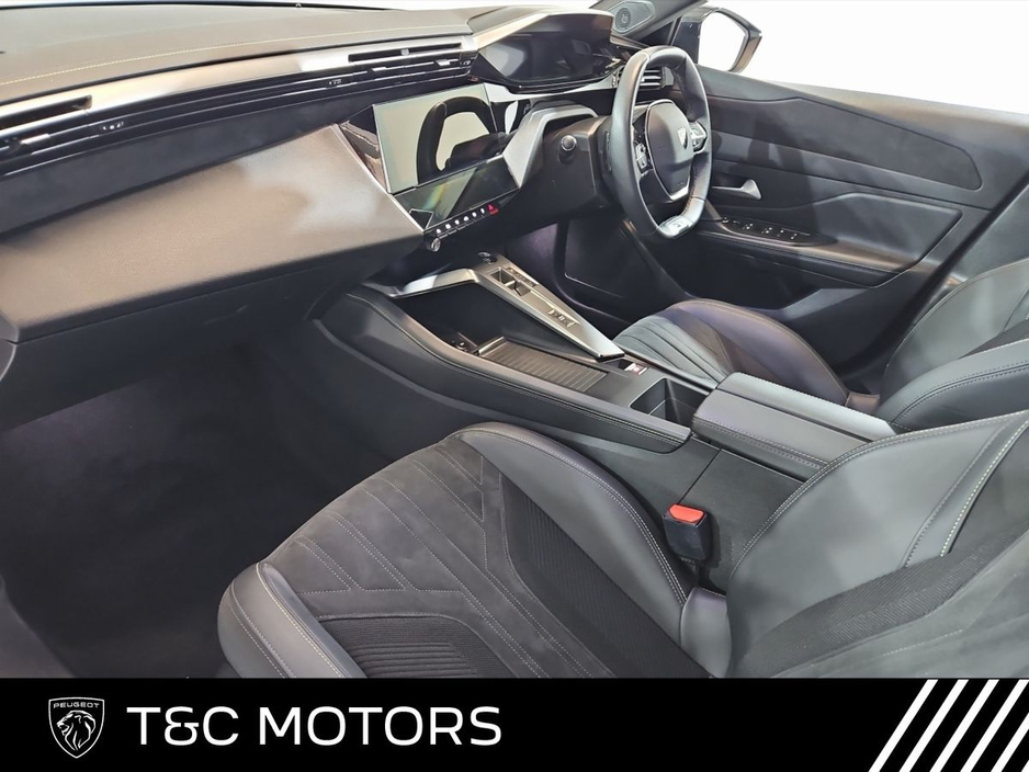 2023 Peugeot 308 308 GT HYBRID 180bhp PHEV Automatic, Peugeot Drive Assist, Bluetooth, Wireless Apple Carplay & Android Auto €30,995