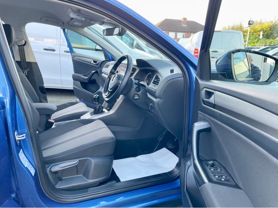 2021 Volkswagen T-Roc DESIGN 2.0 TDI 115BHP MANUAL 2 SEAT COMMERCIAL VAN €17,000
