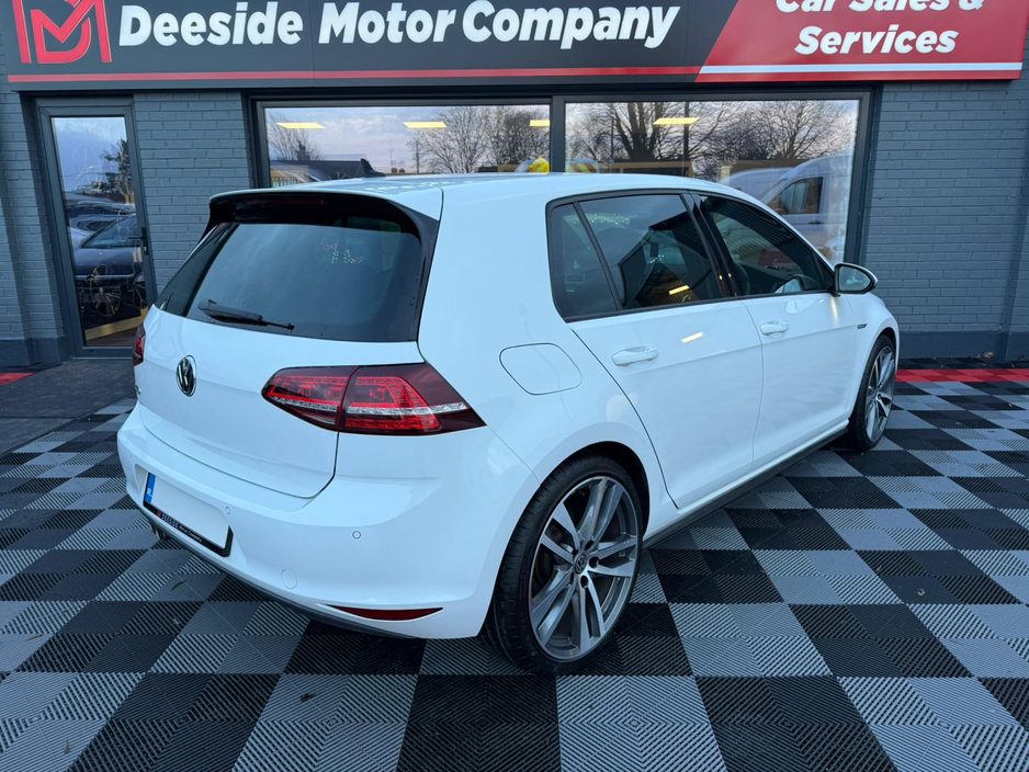 2017 Volkswagen Golf GTD S-A DSG , only 88k , FRESH SERVICE INC TIMING BELT , NEW 2yr NCT , ONLY €72 p/w & €5,950 TRADE IN , HEATED SEATS , UPGRADE ALLOYS , SAT - NAV , ADAPTIVE CRUISE CTRL , €20,950