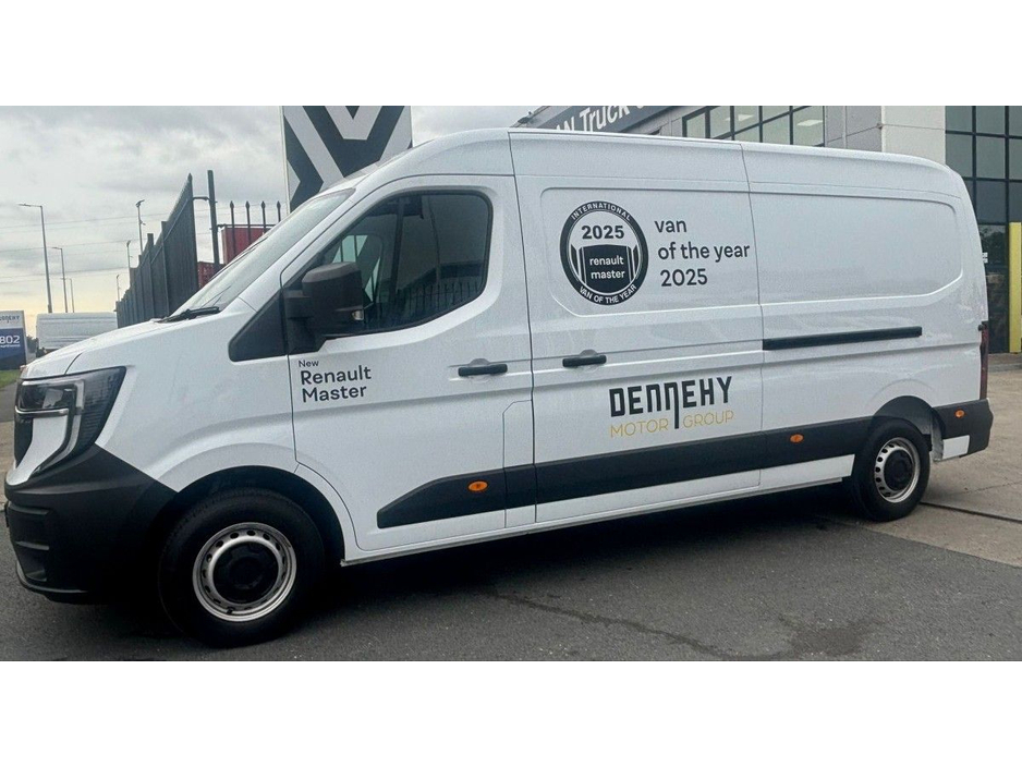 2025 Renault Master EX DEMO - 2025(251) REDUCED €33,500