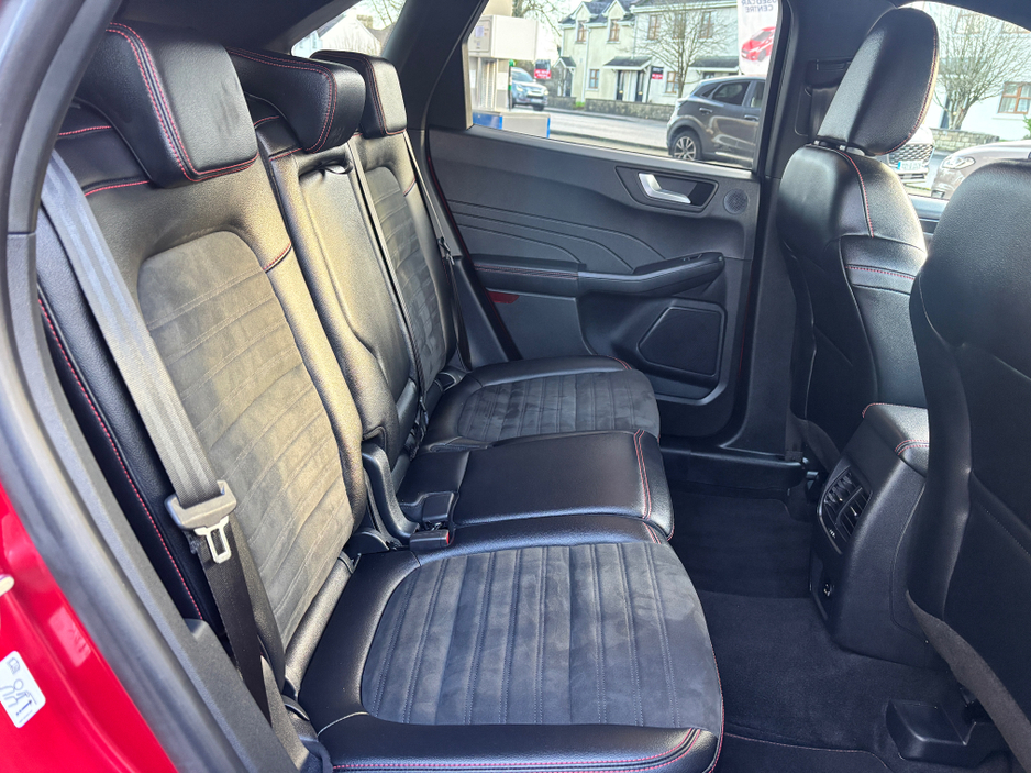 2022 Ford Kuga ST-LINE X 5DR 1.5 TD 120 S6. S6.2 M6 €35,950