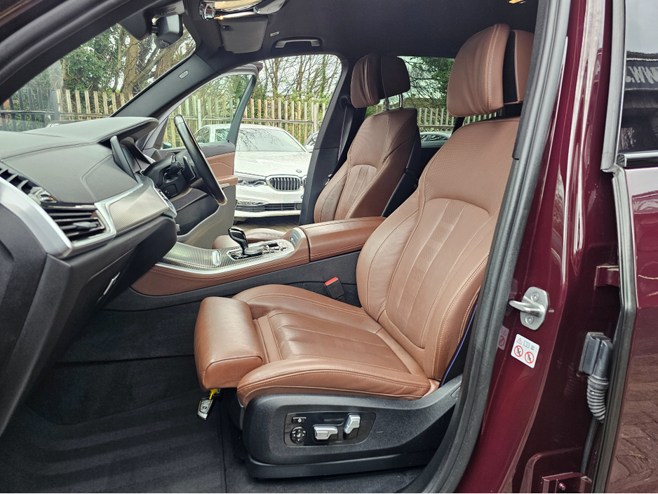 2022 BMW X5 X5 45E M-SPORT XDRIVE AUTO. AMETRIN METT. HUGE SPEC. FINANCE ARRANGED. SIMI. AA APPROVED. €58,950