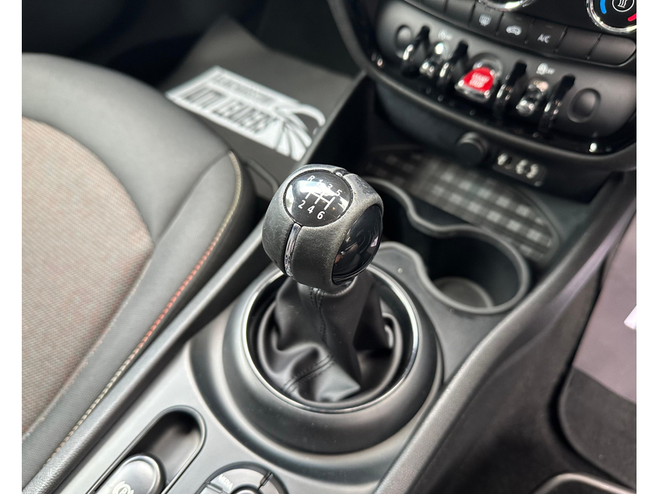 2017 MINI Clubman 1.5 COOPER 136 BHP LOW KM SAT NAV €12,950