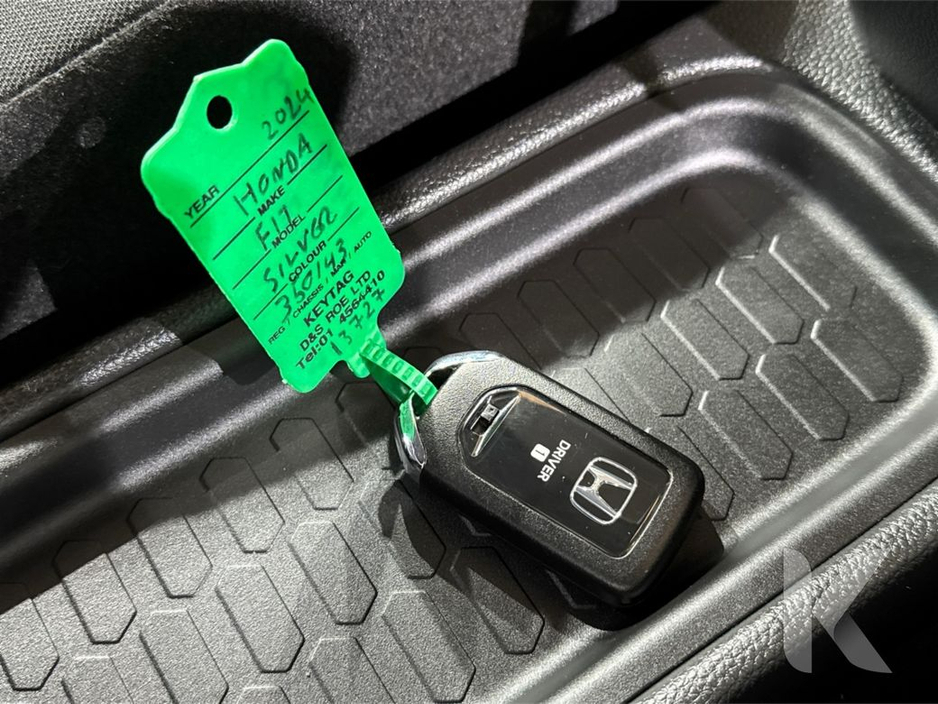 2024 Honda Fit VERY LOW MILEAGE - E-HEV - REVERSE CAMERA - PARKING SENSORS - ANDROID AUTO / APPLE CARPLAY €22,950