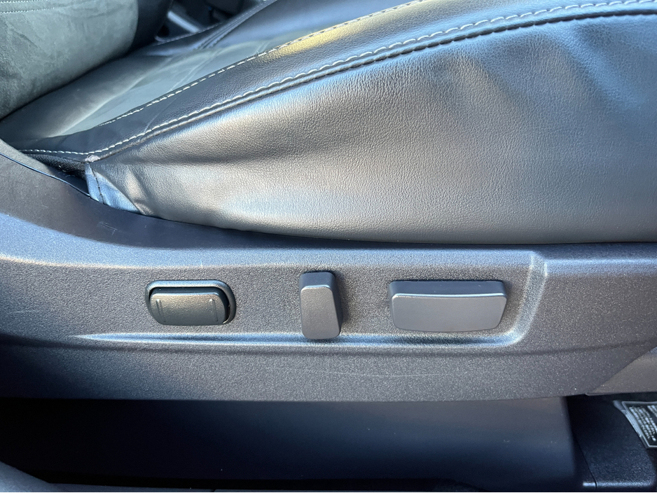 2020 Mitsubishi Outlander G 4WD HYBRID PLUG IN AUTOMATIC 2.4 PETROL //HIGH SPEC//LOW MILES//HALF LEATHER HEATED ELECTRIC SEATS//HEATED STEERING WHEEL// €24,950