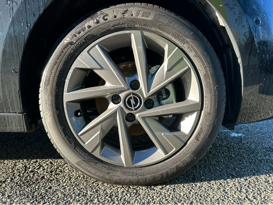 2026 Opel Corsa Elegance 1.2i (75PS) S/S 5 Speed €28,000