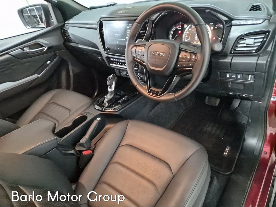 2026 Isuzu D-MAX LSE