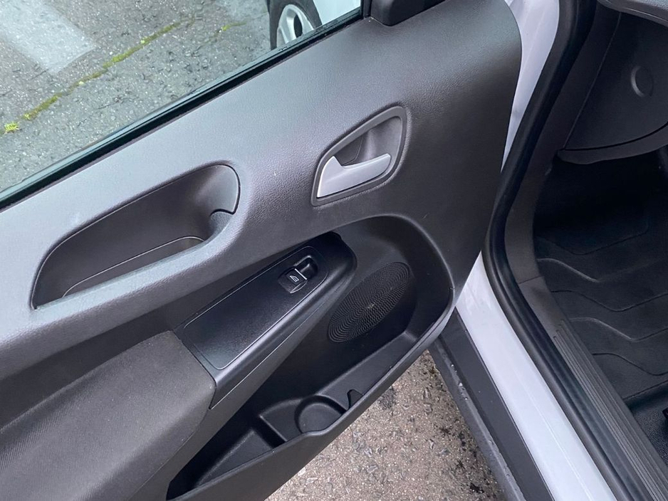 2022 Ford Transit Courier Trend 1.5TD 100PS M6 3DR €12,000