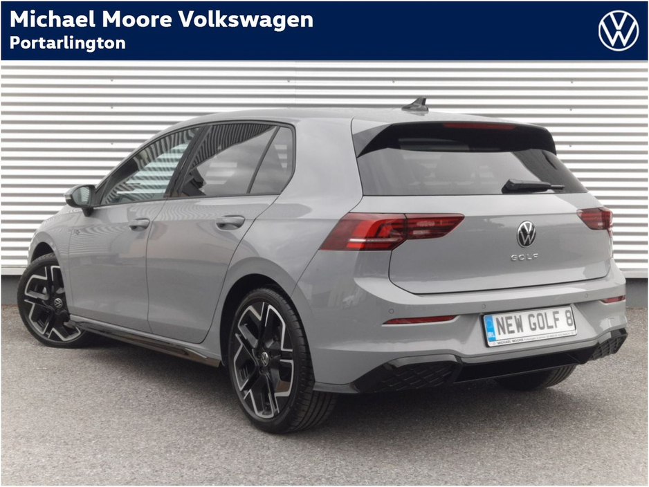 2026 Volkswagen Golf R-LINE 1.5TSI 150HP €42,838
