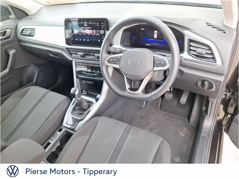 2025 Volkswagen T-Roc T-ROC EDITION 75 2.0TDI M6F 116HP €34,950