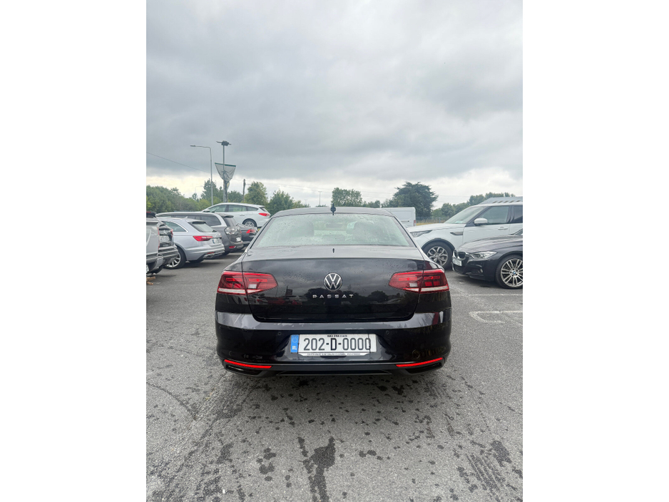 2020 Volkswagen Passat SE NAV TDI S-A €26,995