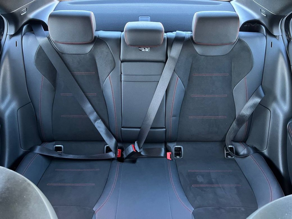 2020 Mercedes-Benz A Class A200d AMG-LINE PREMIUM PLUS // FULL SERVICE HISTORY // VIRTUAL COCKPIT // LEATHER/ALCANTARA AMG INTERIOR €29,900