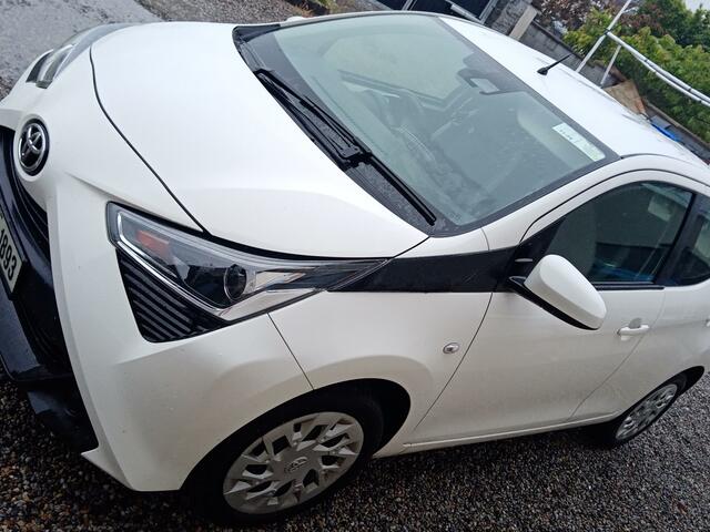 2021 Toyota Aygo 1.0 VVT-I TSS X-PLAY 5DR 71BHP €15,000