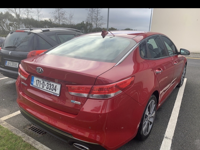 2017 Kia Optima PLATINUM 4DR €18,500