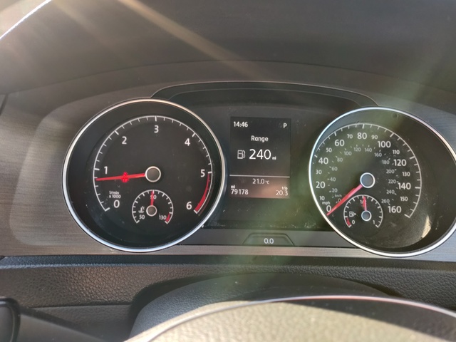 2013 Volkswagen Golf SE BLUEMOTION TECHNOLOGY TDI SA €8,300