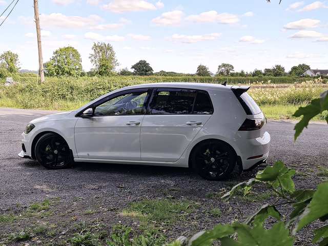 2017 Volkswagen Golf 1.0 TSI SE BLUEMOTION 110PS 5DR €19,500