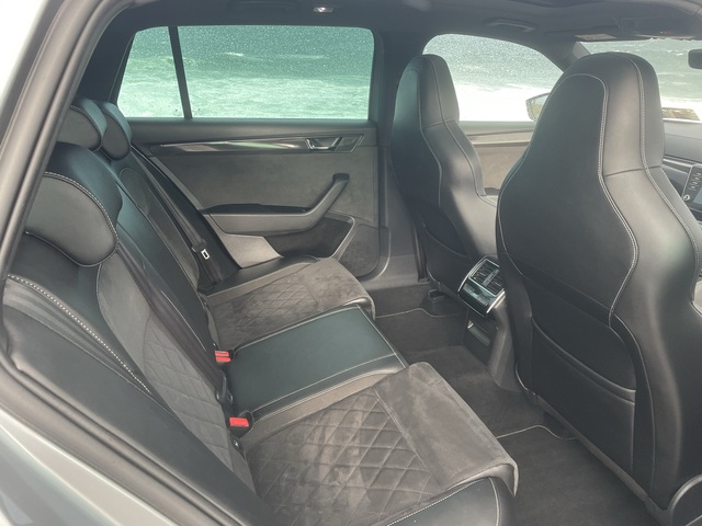 2019 Skoda Superb C SPORT 2.0 TDI 150HP DSG 4DR AUTO €33,950