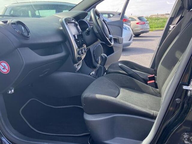 2016 Renault Clio 1.2 DYNAMIQUE NAV 73BHP 5 5DR €10,945