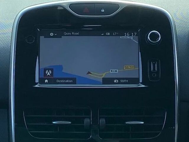 2016 Renault Clio 1.2 DYNAMIQUE NAV 73BHP 5 5DR €10,945