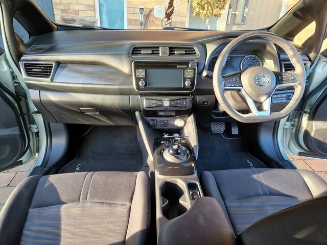 2018 Nissan Leaf 40K EV SV PREMIUM LAUNCH ED T 40KW €8,200