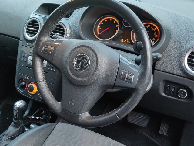 2012 Vauxhall Corsa 1.4 I SE 5DR AUTO €6,500