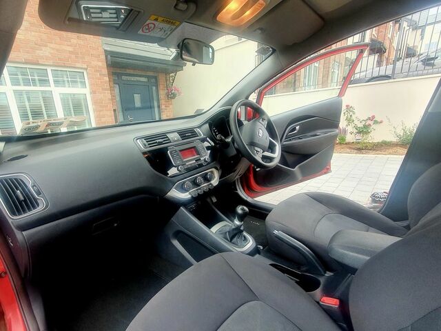 2017 Kia Rio L 1.25 MY2015 5DR €13,000