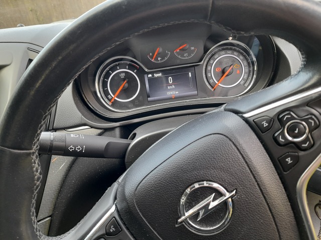 2016 Opel Insignia S 1.6 CDTI 136PS 5DR €7,000