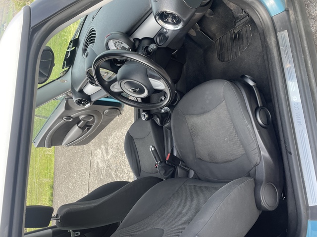 2010 Mini Hatch 1.6 D 110BHP 3DR 2.0 SD AUTO COOPER €5,550