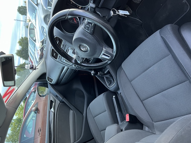 2011 Volkswagen Golf 1.6 TDI MATCH 105PS 5DR €7,000