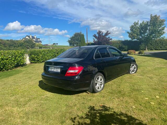 2013 Mercedes-Benz C220 C 220 €12,000