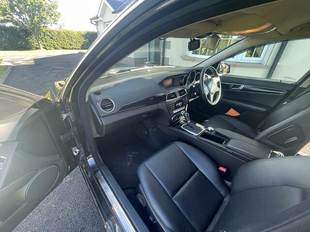 2013 Mercedes-Benz C220 C 220 €12,000