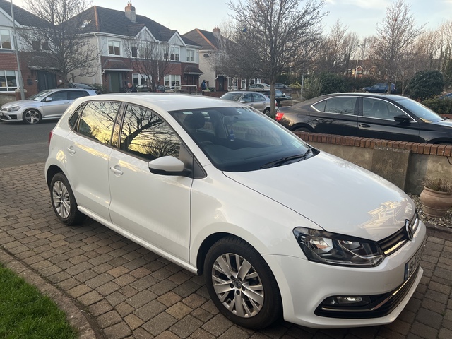 2015 Volkswagen Polo 1.4 SE 75 PS 5DR €10,600
