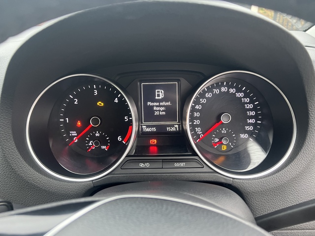 2015 Volkswagen Polo 1.4 SE 75 PS 5DR €10,600