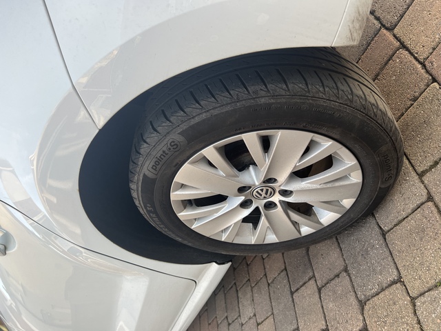 2015 Volkswagen Polo 1.4 SE 75 PS 5DR €10,600