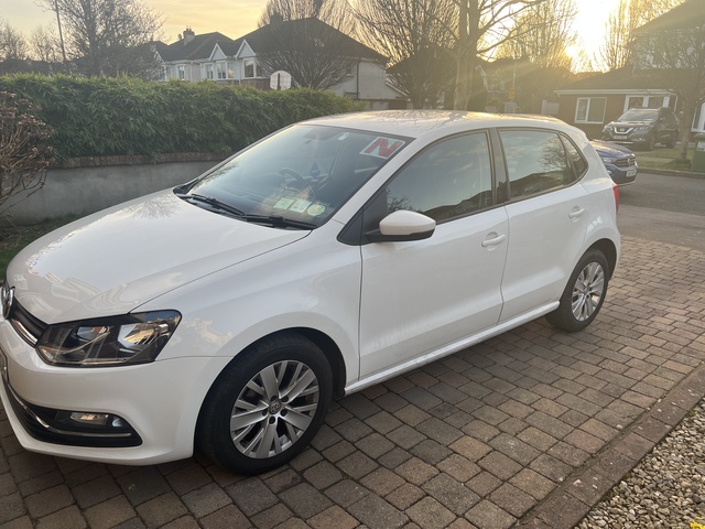 2015 Volkswagen Polo 1.4 SE 75 PS 5DR €10,600