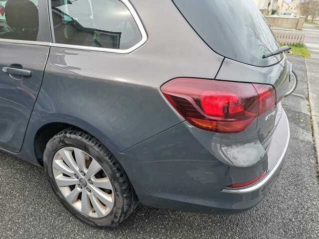 2013 Vauxhall Astra 1.7 CDTI ECOFLEX SE S/S 130PS 5DR €5,500