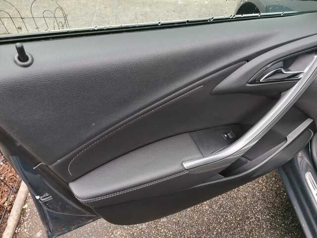 2013 Vauxhall Astra 1.7 CDTI ECOFLEX SE S/S 130PS 5DR €5,500