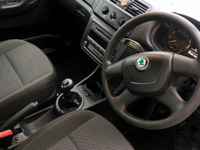 2011 Skoda Fabia FL AMBIENTE 1.2 60HP 5DR €5,000