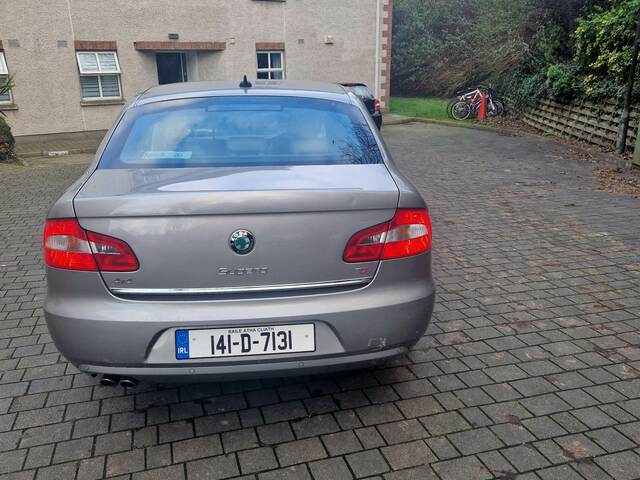 2014 Skoda Superb ELEGANCE 2.0 TDI 170HP 4X4 4DR €7,300