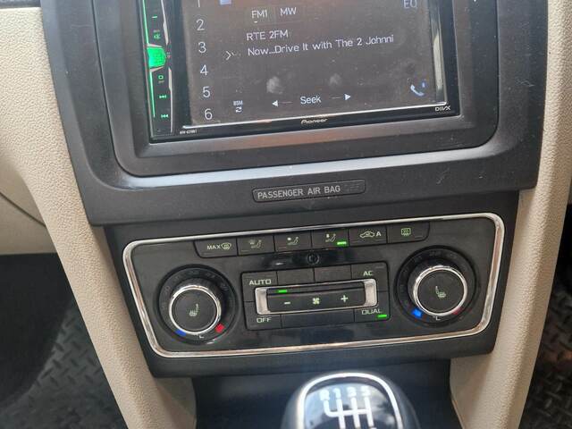 2014 Skoda Superb ELEGANCE 2.0 TDI 170HP 4X4 4DR €7,300