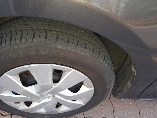 2014 Toyota Vitz DBA-NSP130 CVT 5DR AUTO €8,600