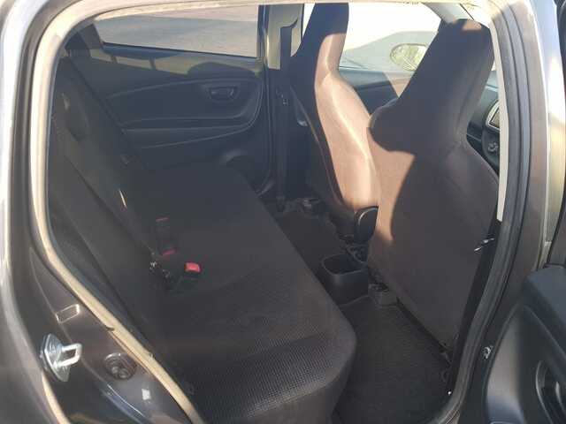 2014 Toyota Vitz DBA-NSP130 CVT 5DR AUTO €8,600