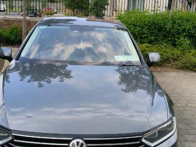 2016 Volkswagen Passat HIGHLINE 1.6 TDI MANUAL 6SPEED FWD 120HP 4DR €11,500