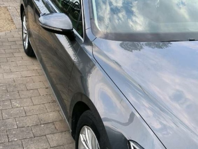 2016 Volkswagen Passat HIGHLINE 1.6 TDI MANUAL 6SPEED FWD 120HP 4DR €11,500