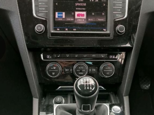 2016 Volkswagen Passat HIGHLINE 1.6 TDI MANUAL 6SPEED FWD 120HP 4DR €11,500