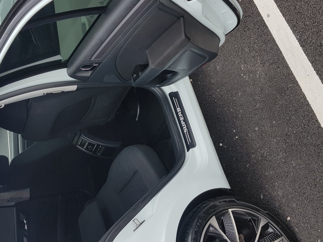 2014 Skoda Superb 1.6 TDI S GREENLINE III 105PS 5DR €9,500