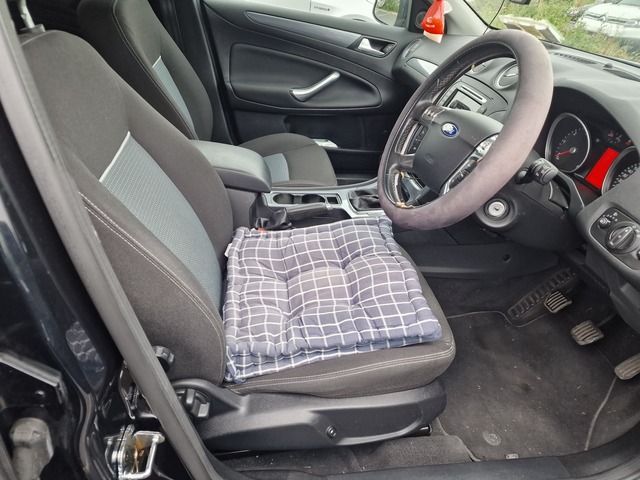 2014 Ford Mondeo 1.6 TDCI ZETEC BUS ED E ECO SS 115PS 5DR €9,500